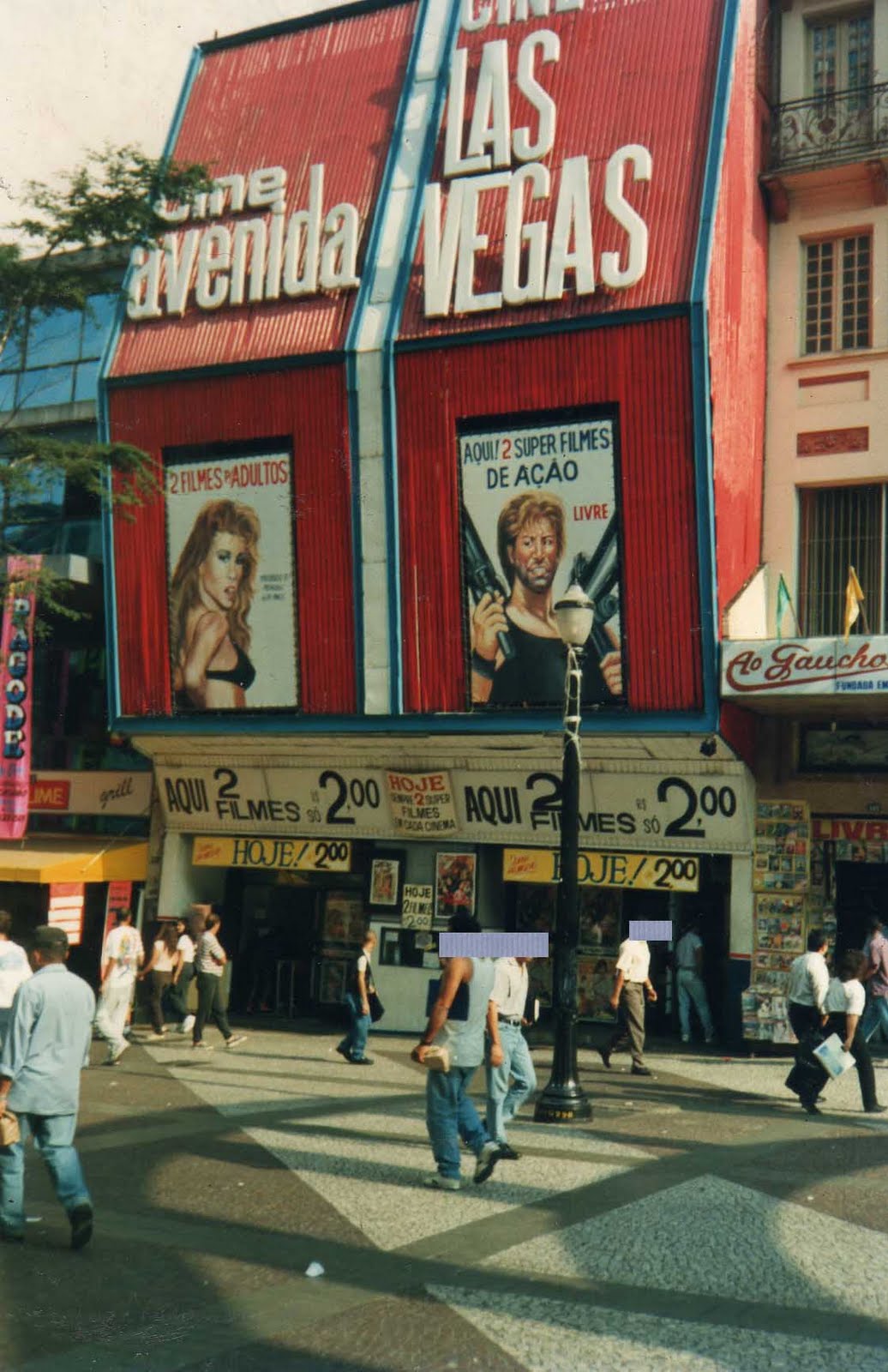 Relação de Cinemas Antigos de Rua do Brasil em atividade nos anos 60 CINES AVENIDA E LAS Relação de Cinemas Antigos de Rua do Brasil em atividade nos anos 60 CINES AVENIDA E LAS