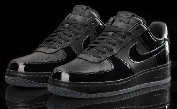 Amtrax's V Blog Sessions JayZ x Nike Air Force 1 “All Black