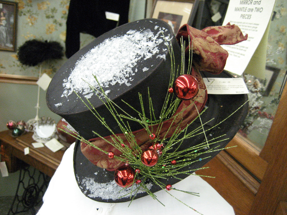 Getting ready for christmas walks Getting ready for Christmas Walks - Picture Unique Arts