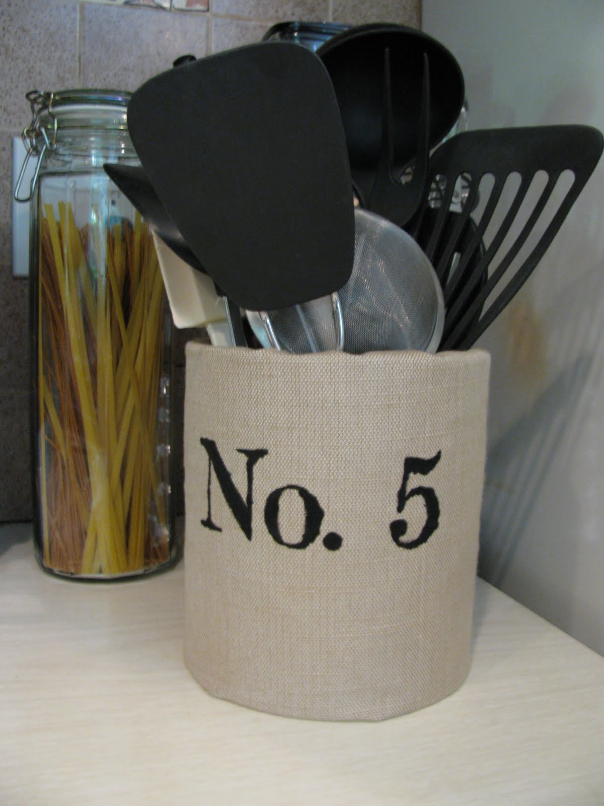 Home Life By Design: DIY Utensil Caddy