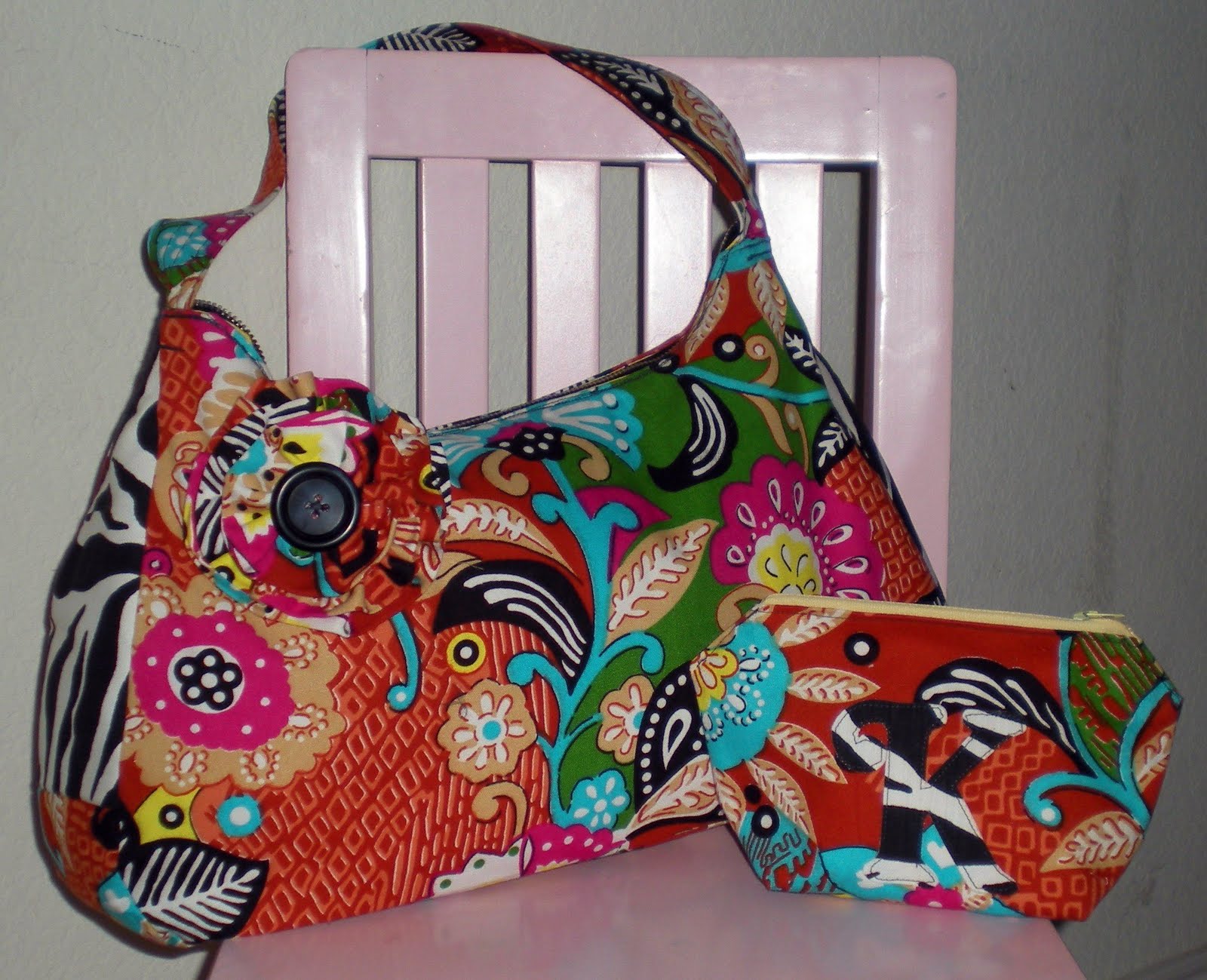 Finding a Free Purse Pattern You Can Sew
- EzineArticles