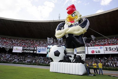 4470977662 7e2282e8a5 - Matar ou morrer!