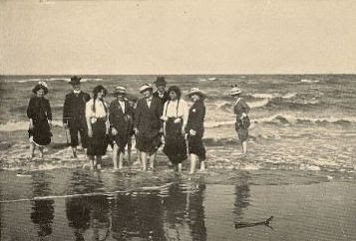 Sea paddlers at Rhyl
