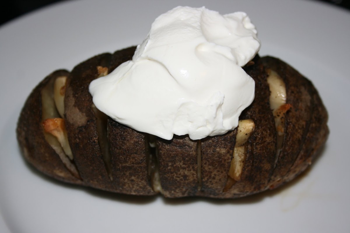 CrockPot Garlic Baked Potatoes A Year of Slow Cooking