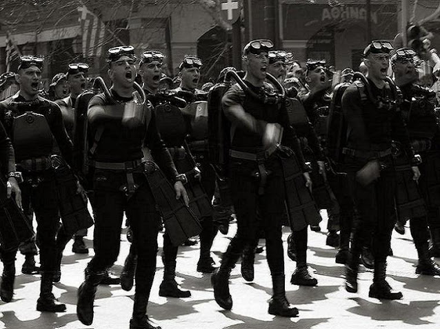 Μαθητική παρέλαση από το 1924 μέχρι τώρα