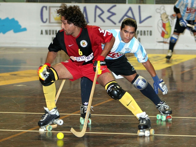 [Angola-JoaoVieira_CMHoquei2007.JPG]