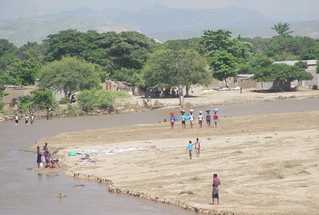 [Catumbela_rio.jpg]