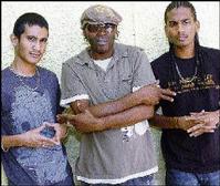 [STARLEFT_1_PADSNDASECABAM.jpg]