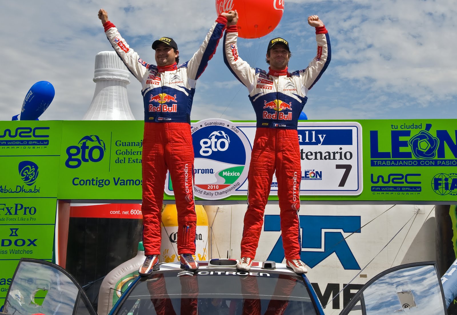 [Sebastian+Loeb+(R)+and+co-driver+Daniel+Elena+from+Monaco,+of+Citroen+C4,+celebrate1.jpg]