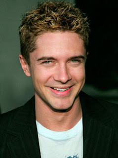 Next Look Alike: Topher Grace and Hayden Christensen