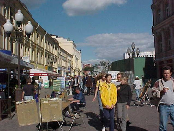 La vieja calle Arbat en Moscú