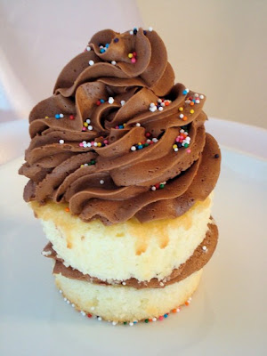 sugardreamsbakery+birthday+cake+cuppie.jpg