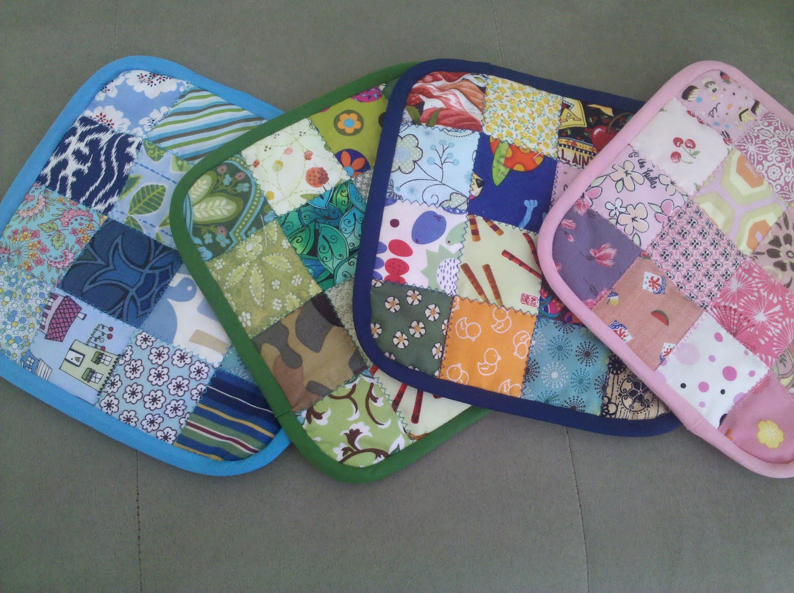 A Creative Journey... Pretty Patchwork Pot Holders (11/50)