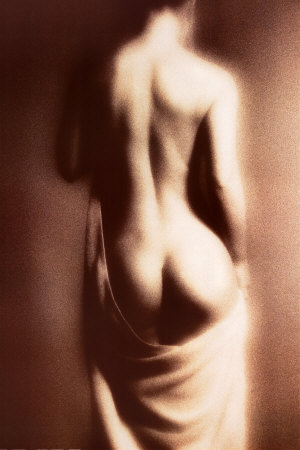 [nude-back-of-woman.jpg]