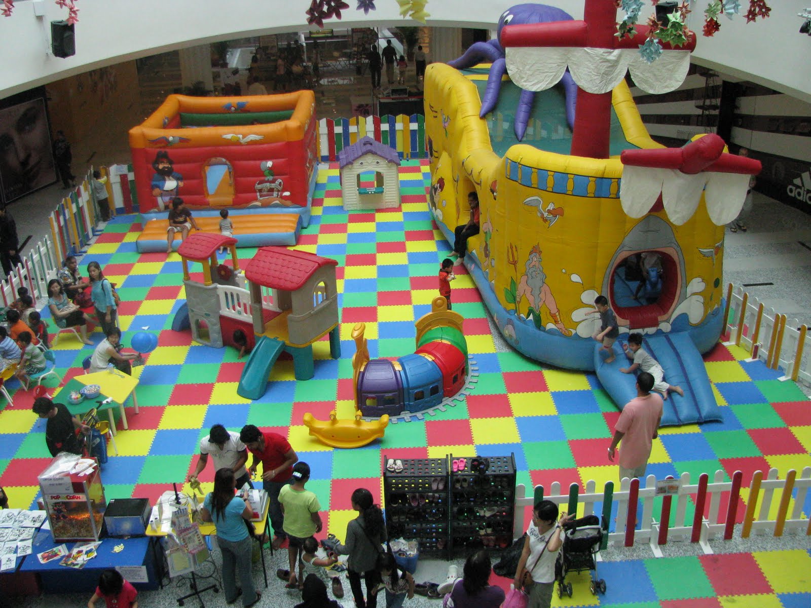 TH's corner Wesak day Empire Gallery Shopping Mall