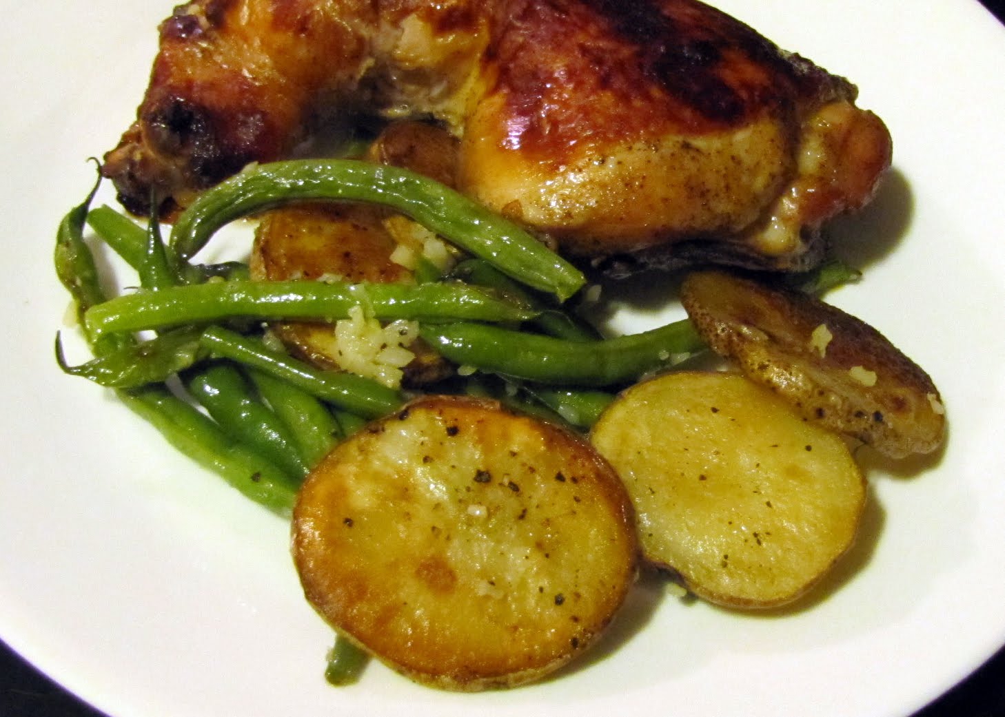 Smells Like Food in Here Roasted Potatoes and Green Beans, Take 2