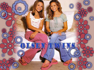 feet-pies2: Olsen Twins