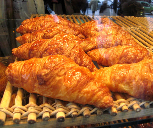 Boulangerie PAUL - Paris Breakfasts