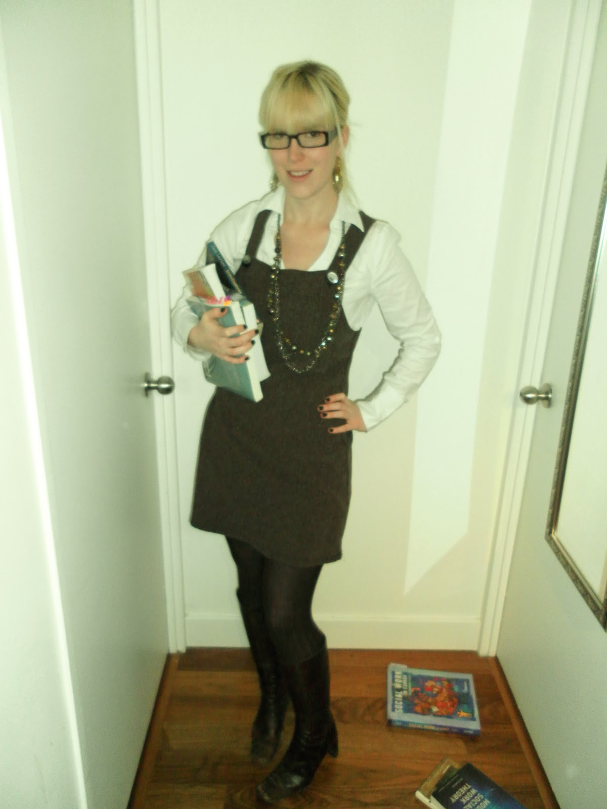 Tinfoil Tiaras Ottawa fashion blog Brown Smarties {School Teacher Style}