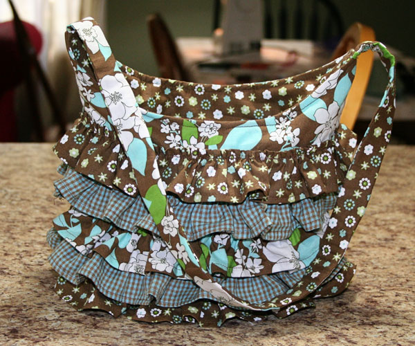 How to Find Patterns to Make Your Own Purses | eHow.com