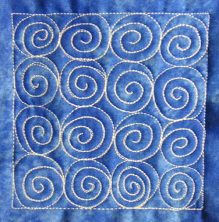 free motion quilting | Leah Day