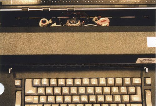[typewriter.jpg]