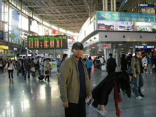 Di Dalam Stasiun Seoul