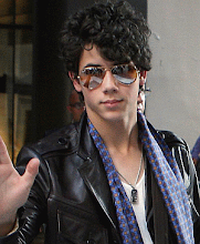 Nick Jonas.! (L