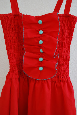 Pretty Ditty: My red sundress and how I made it.