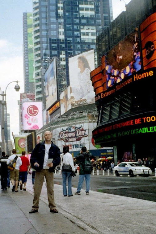 ... Times Square - zona ZERO a New-York-ului.