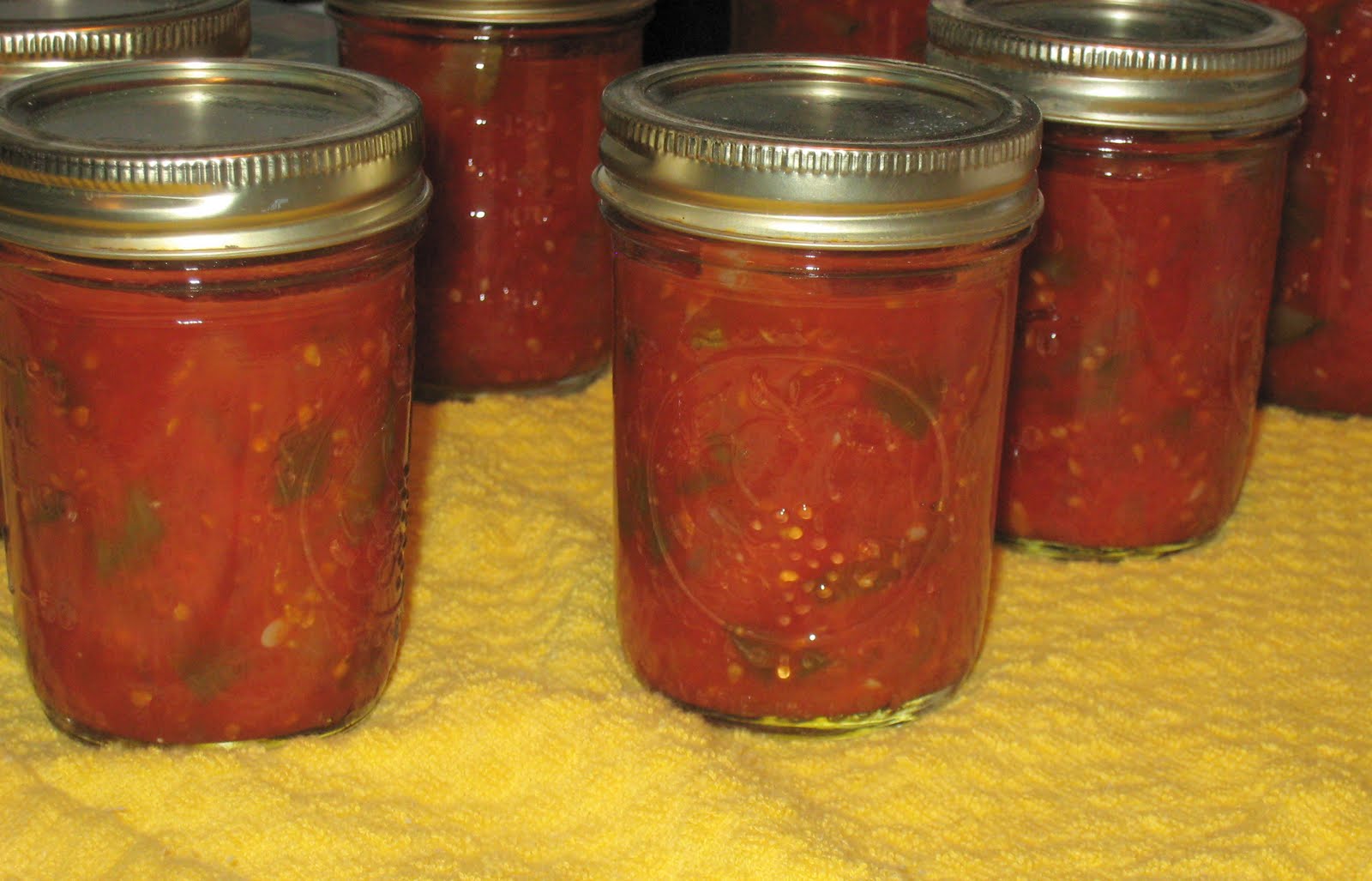 canned-chili-sauce