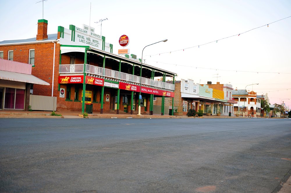Touring Australia Lake Cargelligo to Lake Benanee (Euston)
