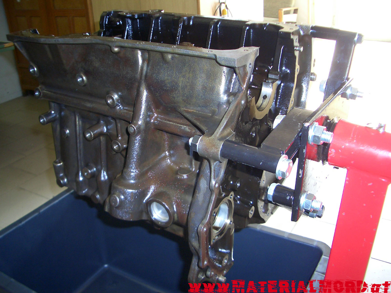 Materialmord.at: Neuaufbau eines VR6-T. Motors