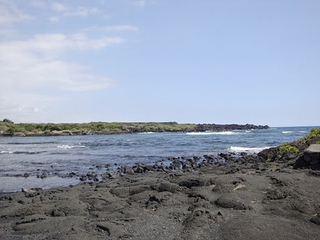 [hawaii-punaluu-black-sand-beach.jpg]
