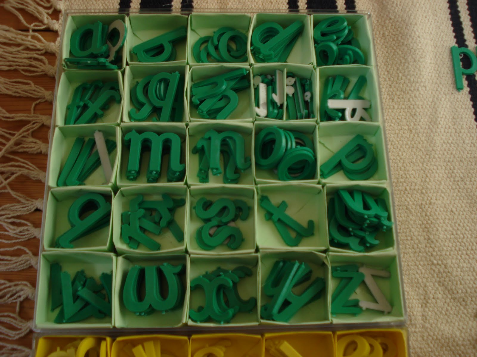 THE LEARNING ARK Elementary Montessori Moveable Alphabet box Origami