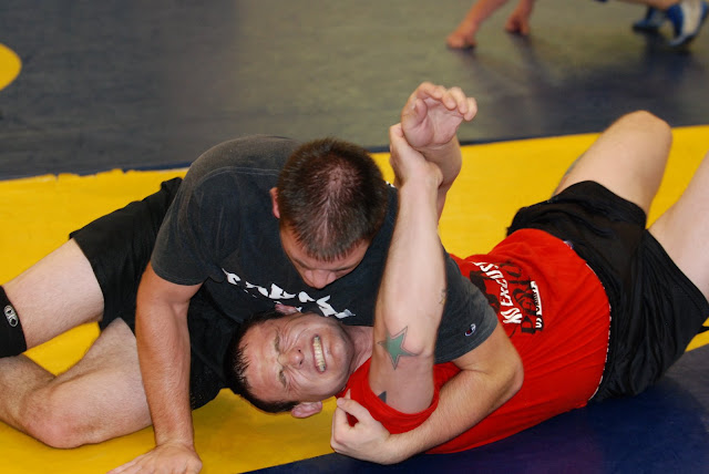 wrestling world: tahoma wrestling grind match