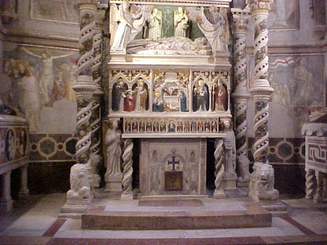 Centro Storico Di Napoli: La Cappella dei Capece Minutolo