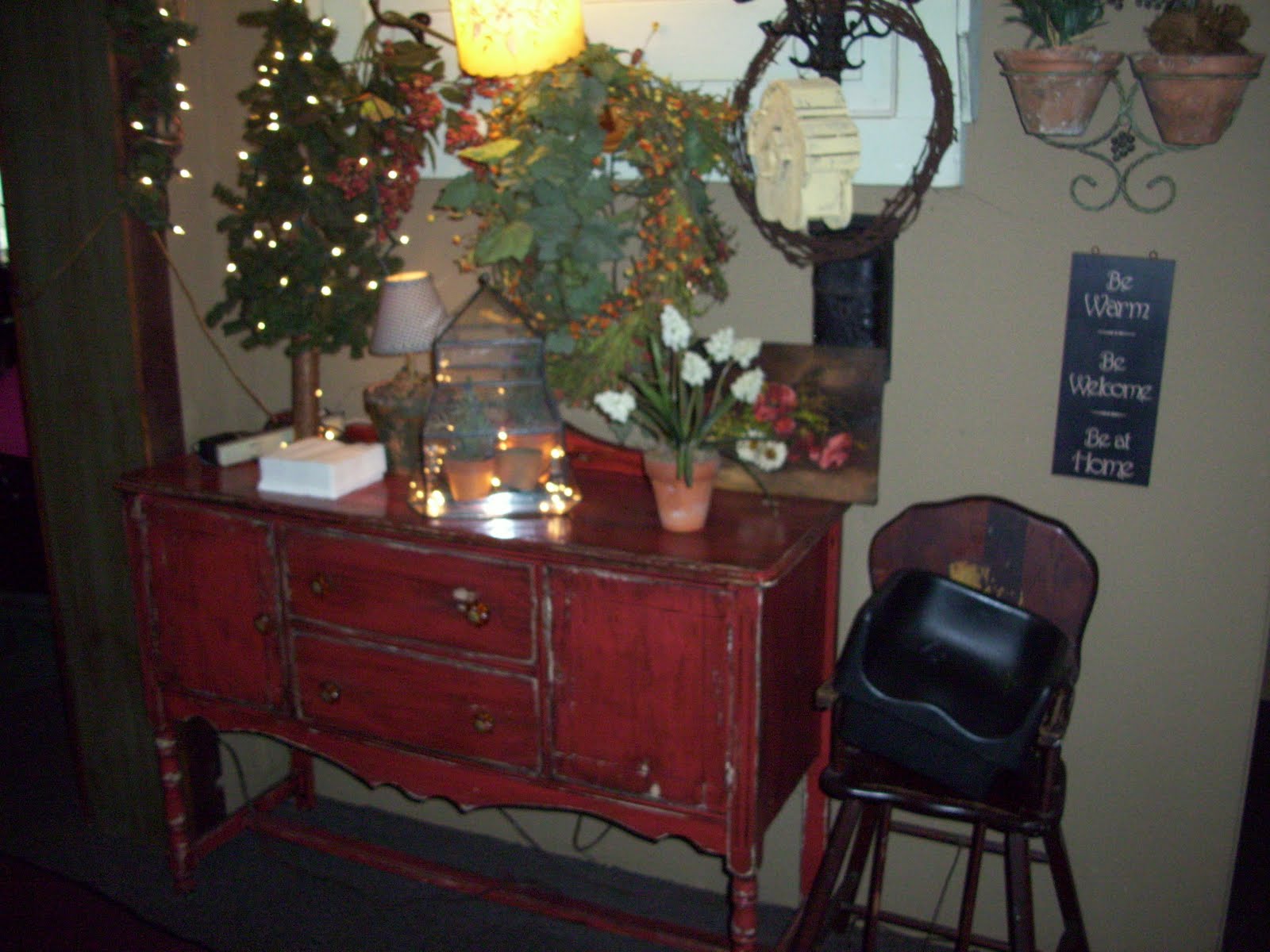 Bargain Hunting Treasure Seeker: Antiquing in Allen, Michigan...
