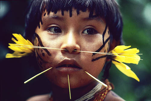 [Yanomami+portrait8(girl).jpg]