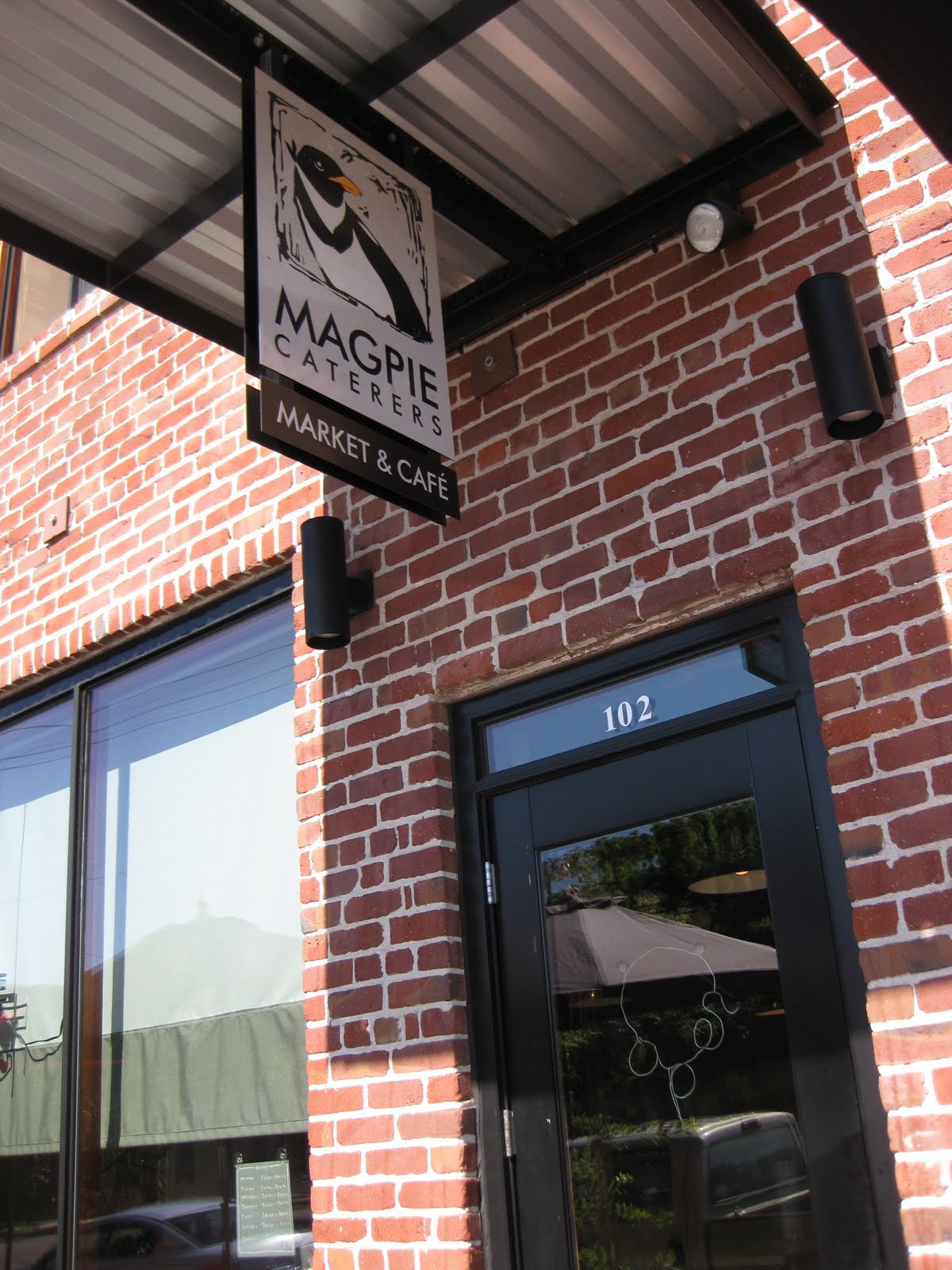 In Search of the Finer Things Restaurant Review Magpie Cafe