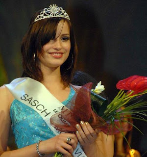 Beauty In Pageants: Diana Curmei, Miss Italia Nel Mondo 2009, on ...