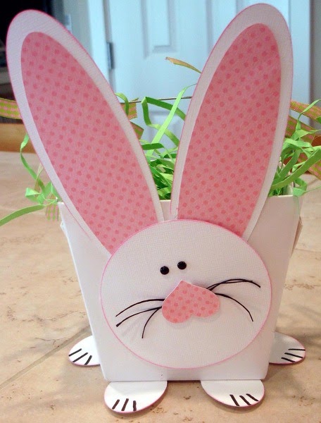 Where Scrappin' Happins: Cricut Easter Basket