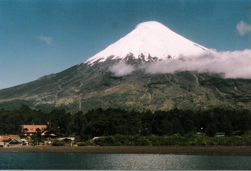 [volcan+osorno+lago+todos+santos+3.jpg]