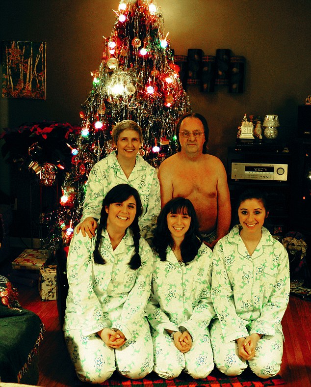 Shameless Holiday Pictures 