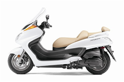 2010 Yamaha Majesty White Edition