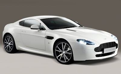 2011 Aston Martin V8 Vantage N420 Images