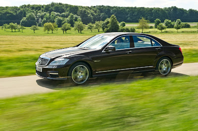 2011 Mercedes-Benz S63 AMG Official Pictures