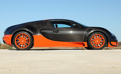 2011 Bugatti Veyron 16.4 Super Sport Side View