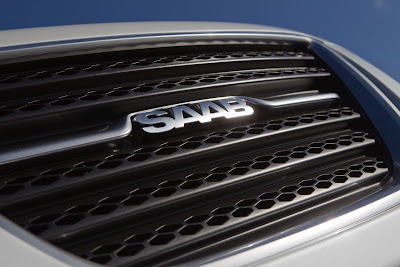 2012 Saab 9-4X Grille and Emblem