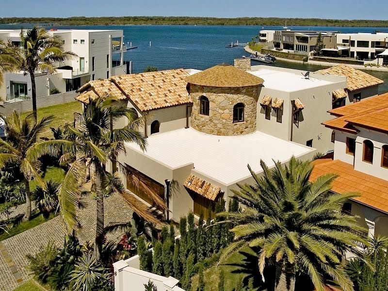 Hope Island Home Living Sovereign Island Rental Bargain